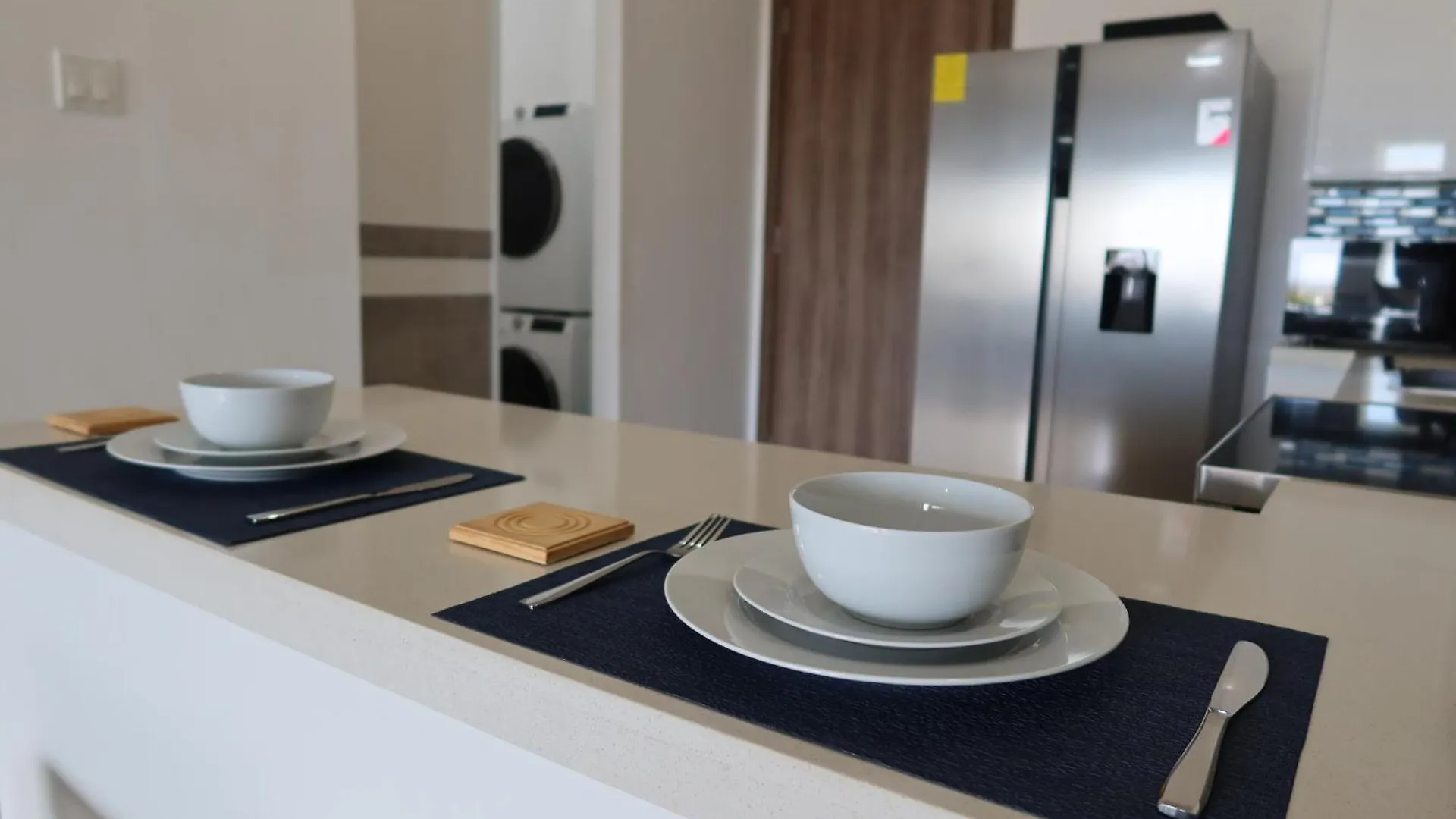 The Serene - Modern Luxury Apartment Kingston 0*,  Giamaica