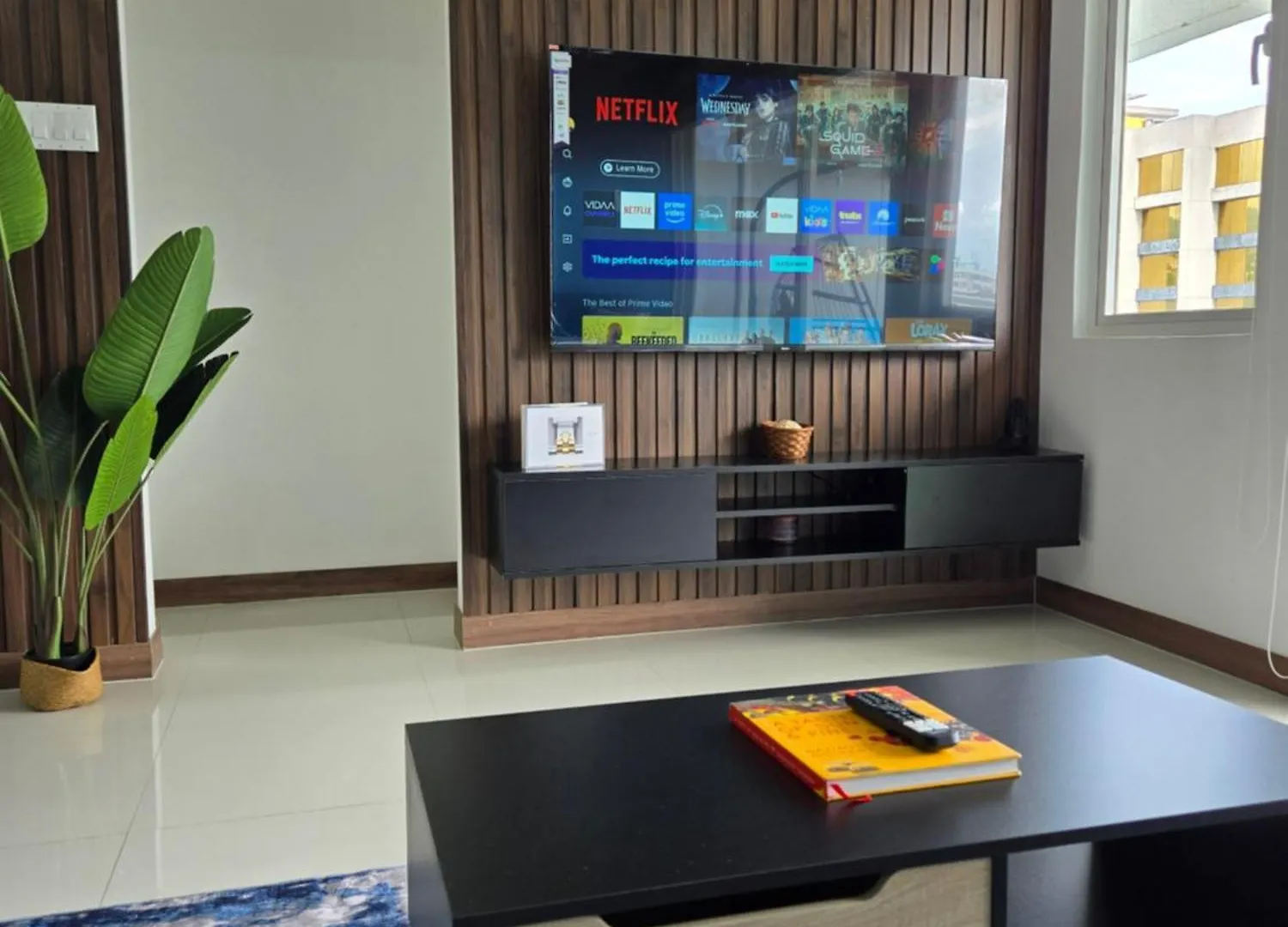 The Serene - Modern Luxury Apartment Kingston